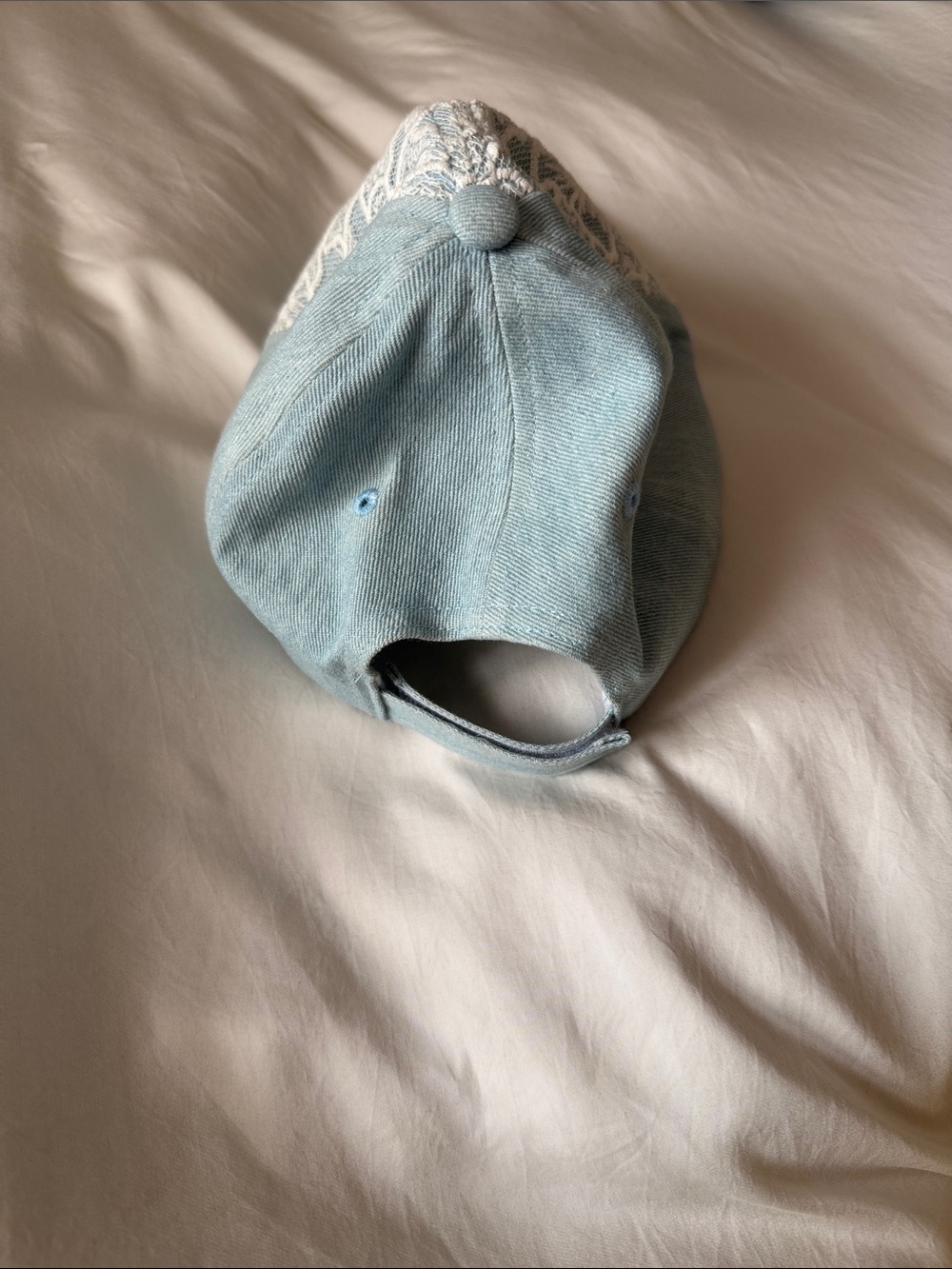 Light Blue Lace Baseball Cap - Picture 4 of 4